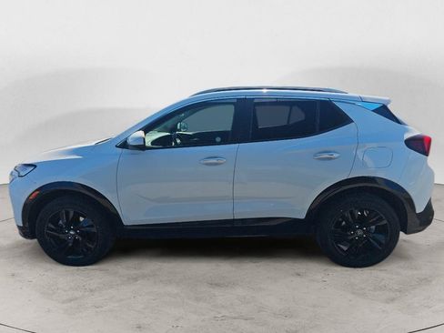 Used 2024 Buick Encore GX Sport Touring AWD/4WD image 6