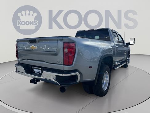 Used 2025 Chevrolet Silverado 3500 LTZ w/ LTZ Plus Package AWD/4WD image 7