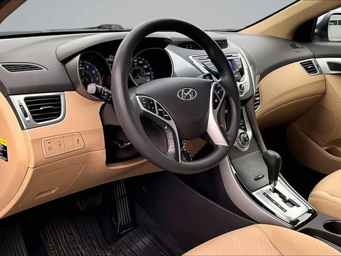 Used 2012 Hyundai Elantra GLS w/ Preferred Pkg 3 FWD image 2