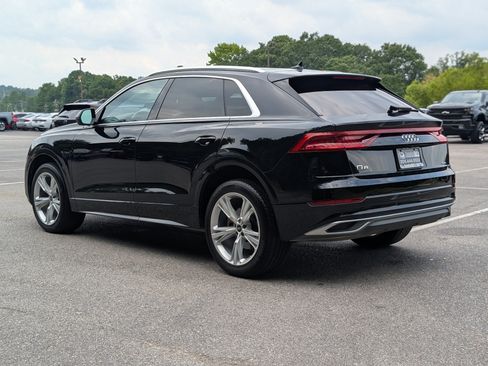 Used 2023 Audi Q8 Premium AWD/4WD image 7