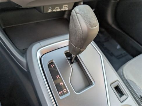 Used 2025 Subaru Crosstrek 2.0i Premium image 24