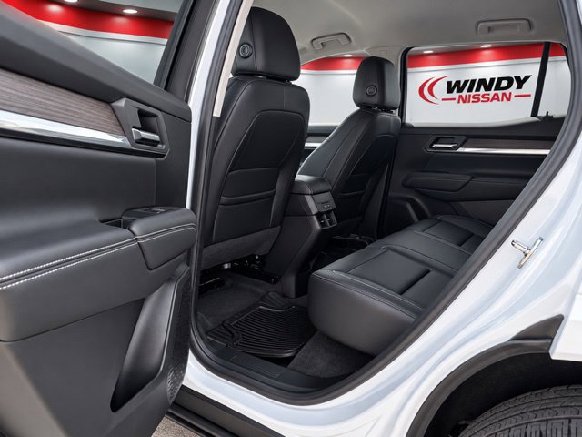 Used 2027 GMC Terrain Denali w/ LPO, Floor Liner Package AWD/4WD image 9