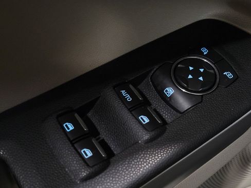 Used 2019 Ford EcoSport S image 27