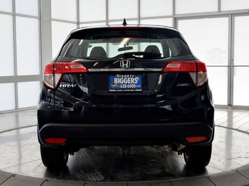 Used 2019 Honda HR-V LX image 7
