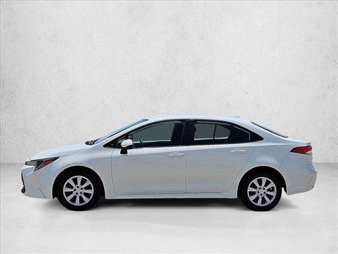 Certified 2024 Toyota Corolla LE FWD image 9
