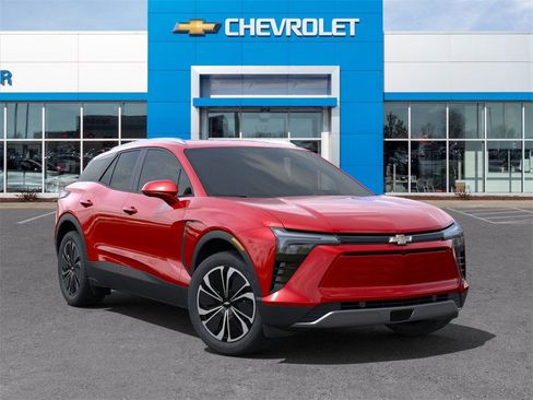 New 2025 Chevrolet Blazer EV LT image 7