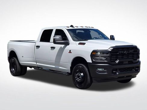 New 2026 RAM 3500 Tradesman AWD/4WD image 14