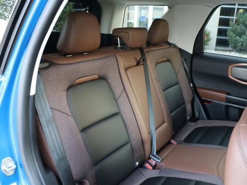 Used 2025 Ford Bronco Sport Outer Banks w/ Outer Banks Tech Package+ AWD/4WD image 14