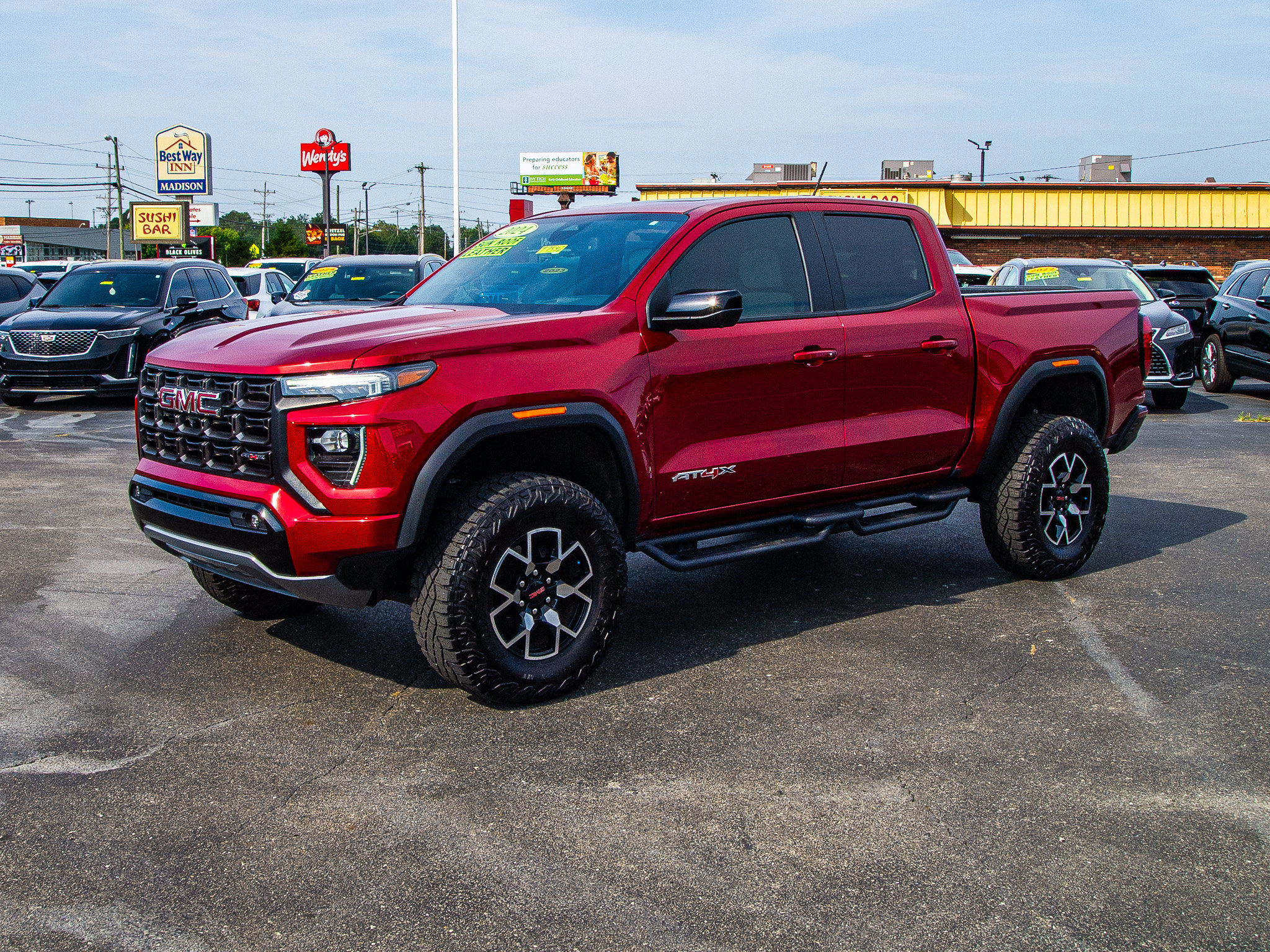 Used 2024 GMC Canyon AT4X AWD/4WD image 3