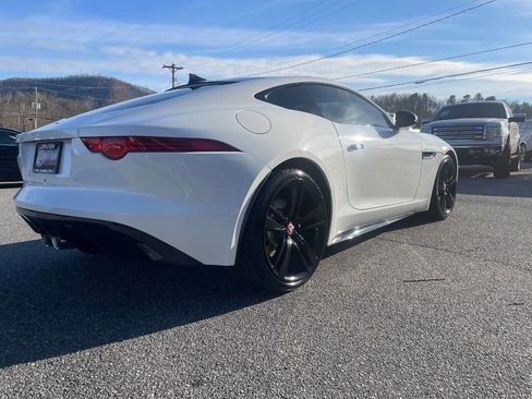 Used 2017 Jaguar F-TYPE Coupe image 9