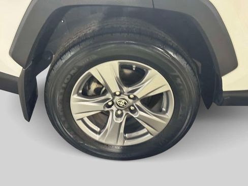 Used 2023 Toyota RAV4 LE image 8