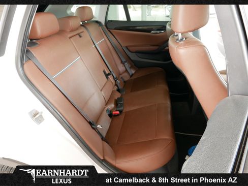 Used 2014 BMW X1 sDrive28i image 3