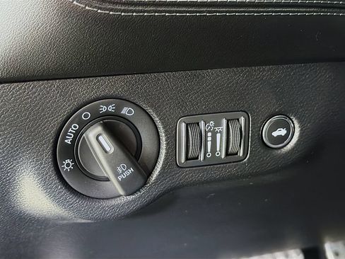 Used 2021 Dodge Challenger R/T Scat Pack w/ Plus Package RWD image 12
