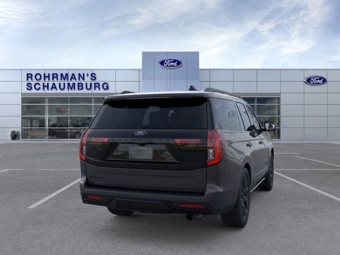 New 2026 Ford Expedition Platinum image 8