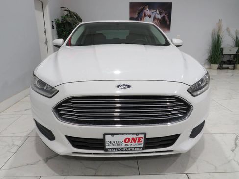 Used 2014 Ford Fusion S image 9