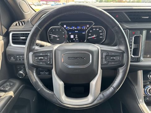 Certified 2021 GMC Yukon Denali w/ Denali Ultimate Package AWD/4WD image 23
