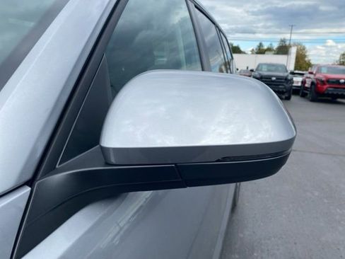 New 2026 Volkswagen Atlas SE image 13