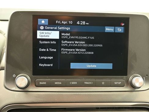 Used 2023 Hyundai Kona SE w/ Cargo Package image 24