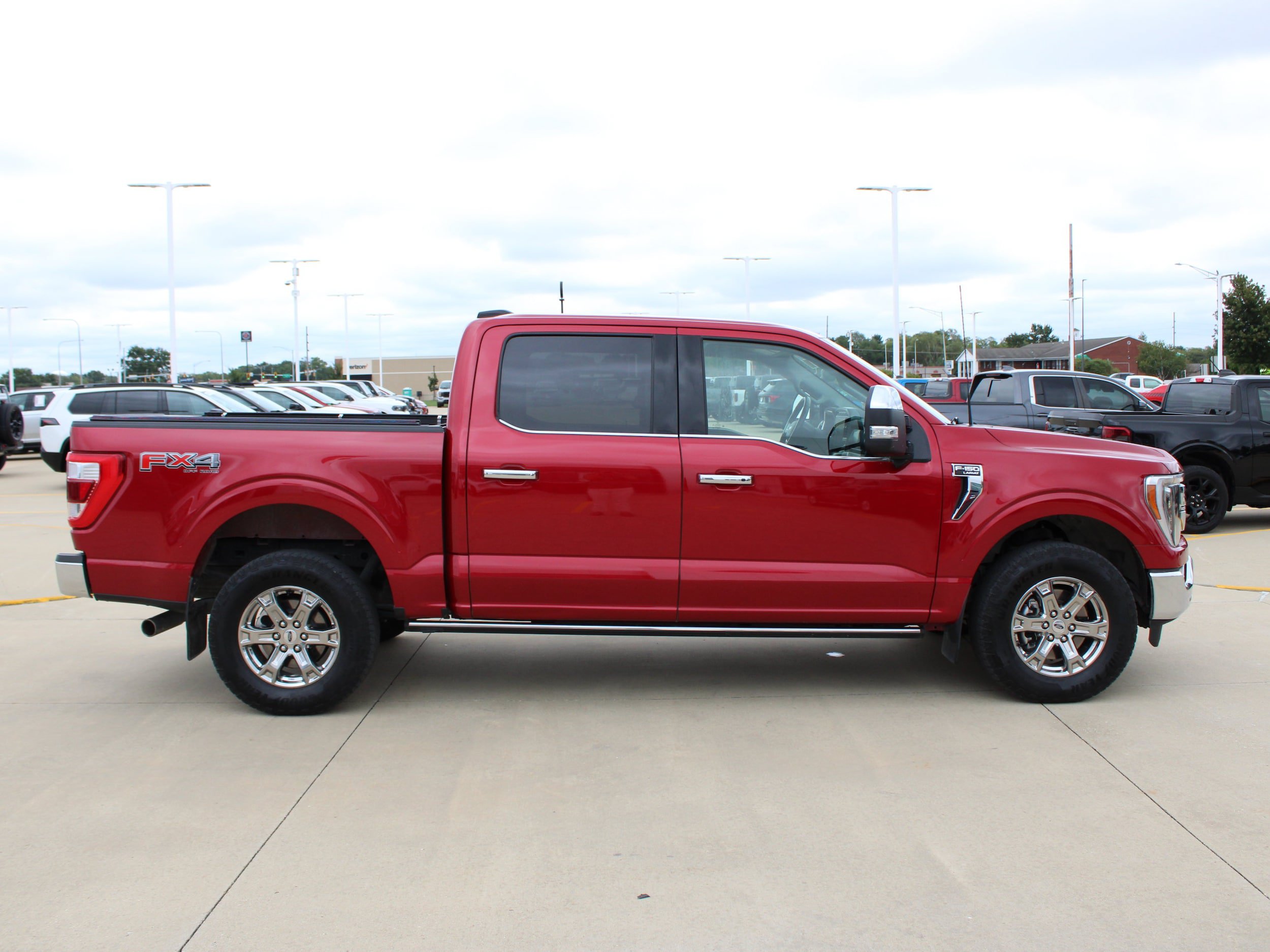 Used 2022 Ford F150 Lariat w/ Equipment Group 502A High AWD/4WD image 6