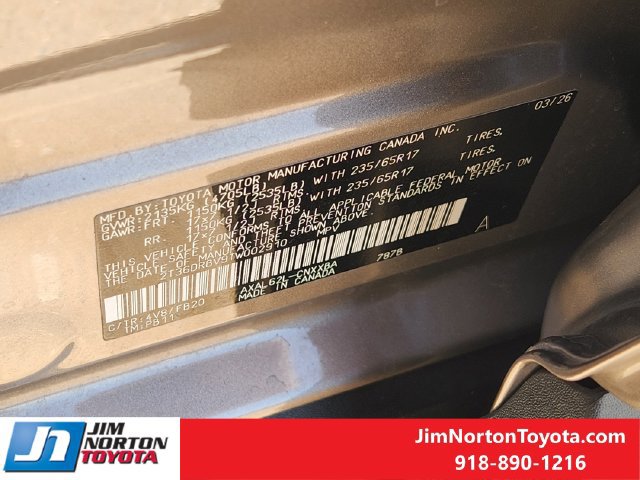Used 2026 Toyota RAV4 LE FWD image 33