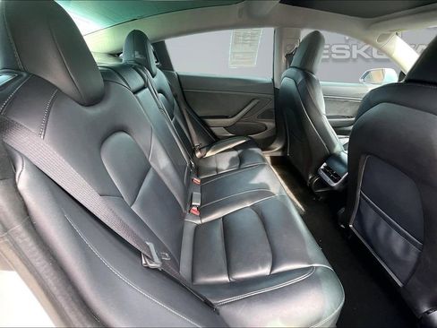 Used 2019 Tesla Model 3 Long Range image 26