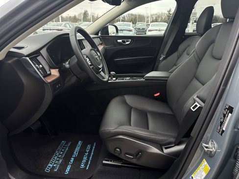 Used 2024 Volvo XC60 T8 Plus w/ Climate Package image 20