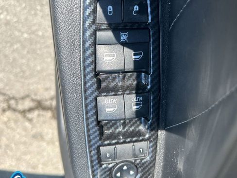 Used 2021 Dodge Charger R/T w/ Plus Group RWD image 16