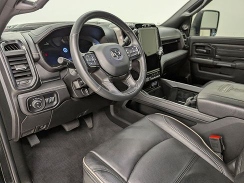 Used 2024 RAM 2500 Limited image 4