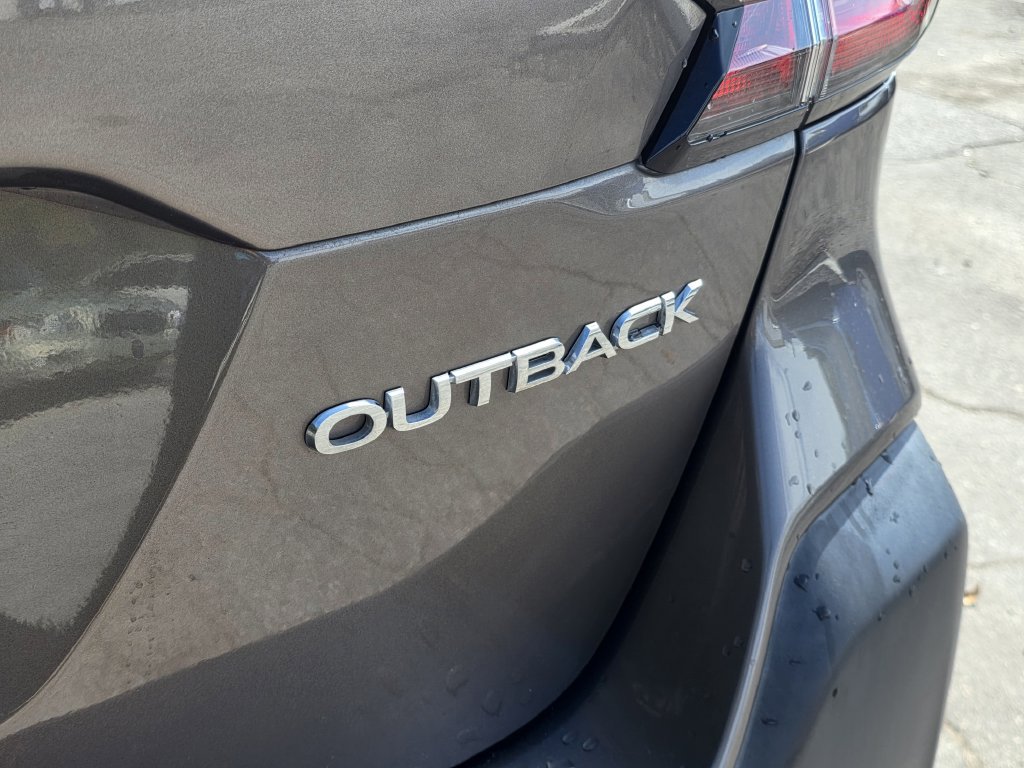 Certified 2023 Subaru Outback Premium AWD/4WD image 8