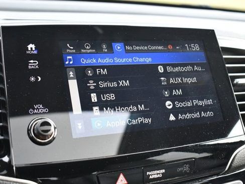 Used 2019 Honda Pilot Touring image 41