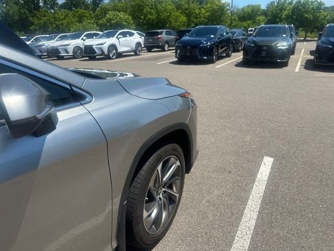 Used 2019 Lexus RX 450hL Luxury w/ Accessory Package AWD/4WD image 18