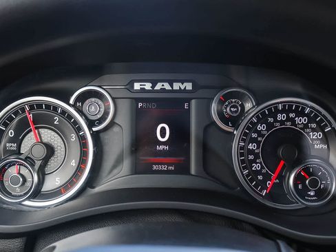Used 2022 RAM 2500 Big Horn AWD/4WD image 24