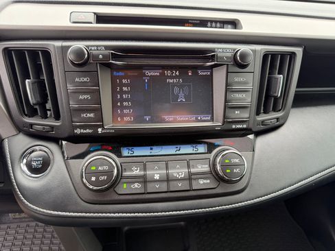 Used 2018 Toyota RAV4 XLE w/ Plus Extra Value Package image 23