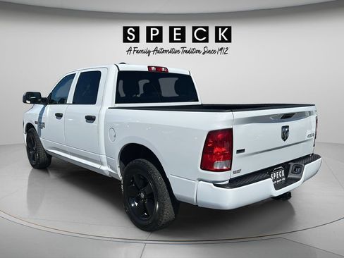 Used 2023 RAM 1500 Classic SLT AWD/4WD image 3
