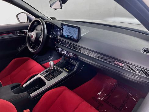 Used 2023 Honda Civic Type R image 27