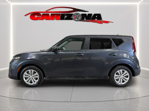 Used 2021 Kia Soul LX FWD image 11