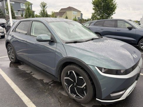 Used 2023 Hyundai Ioniq 5 SE AWD/4WD image 4