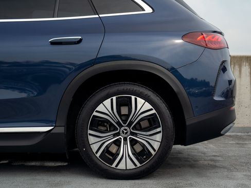 Certified 2023 Mercedes-Benz EQE 350+ 4MATIC SUV image 13