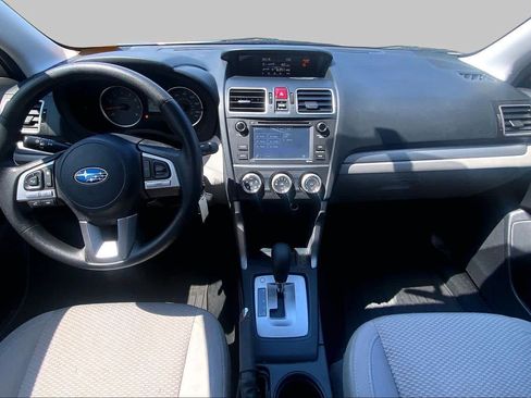 Used 2018 Subaru Forester 2.5i AWD/4WD image 14