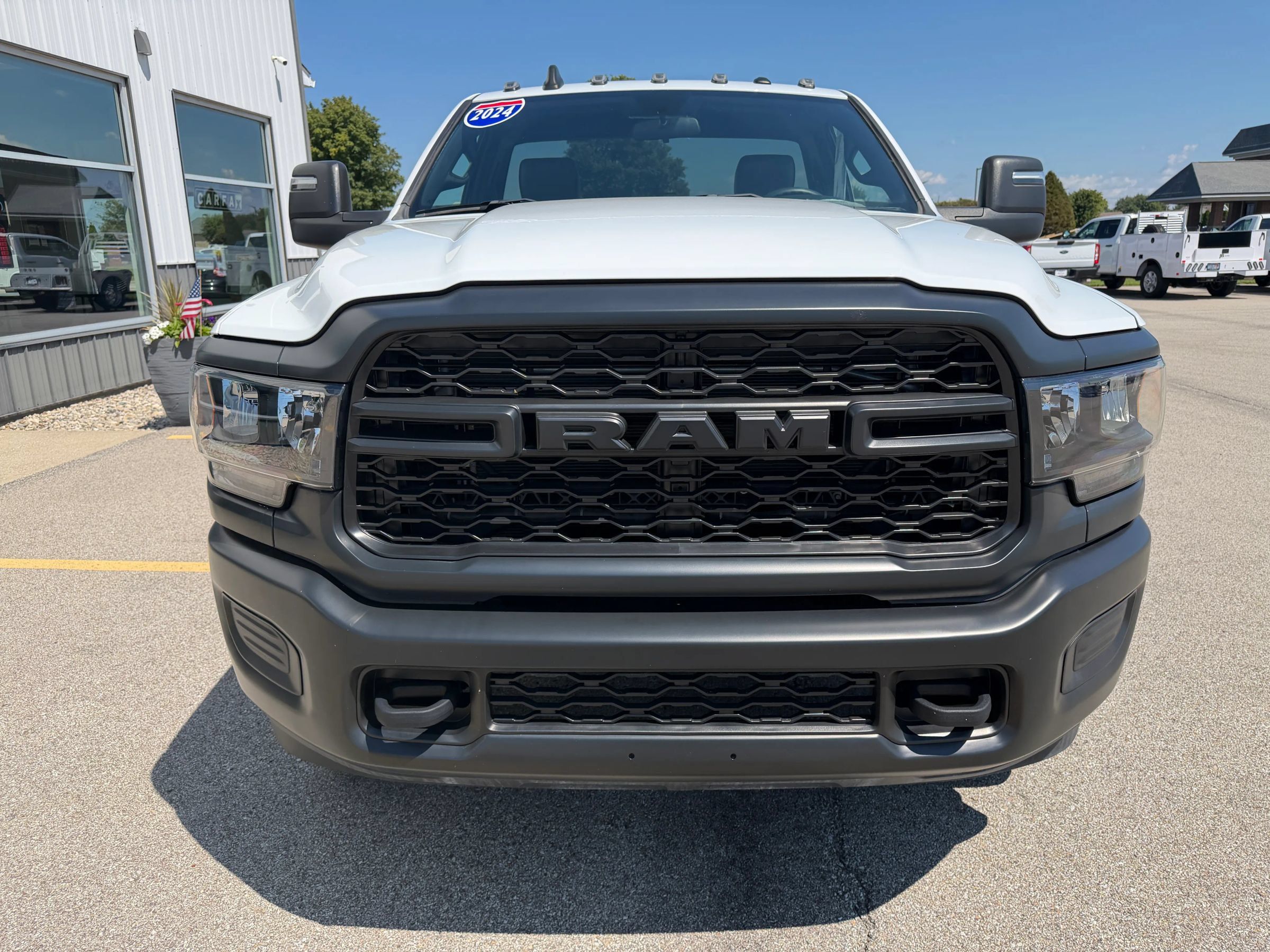 Used 2024 RAM 3500 Tradesman AWD/4WD image 11