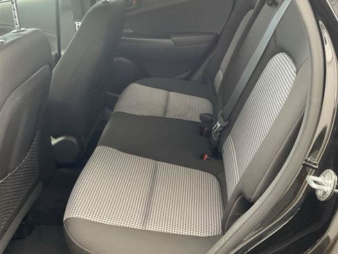 Used 2021 Hyundai Kona SEL AWD/4WD image 10
