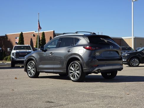 New 2025 MAZDA CX-5 Signature image 5
