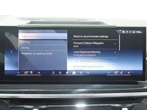 Used 2026 BMW X5 xDrive40i w/ M Sport Package AWD/4WD image 23