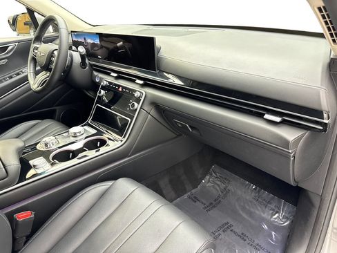 Used 2025 Genesis GV80 2.5T Standard AWD/4WD image 55