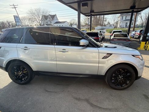 Used 2016 Land Rover Range Rover Sport HSE image 6