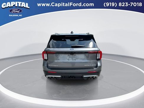 Used 2025 Ford Explorer Platinum w/ Ultimate Package AWD/4WD image 7