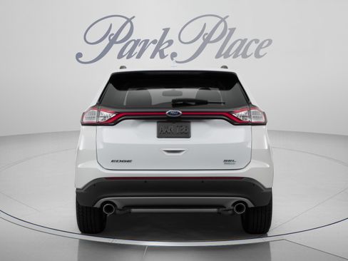 Used 2015 Ford Edge SEL w/ Equipment Group 201A FWD image 3