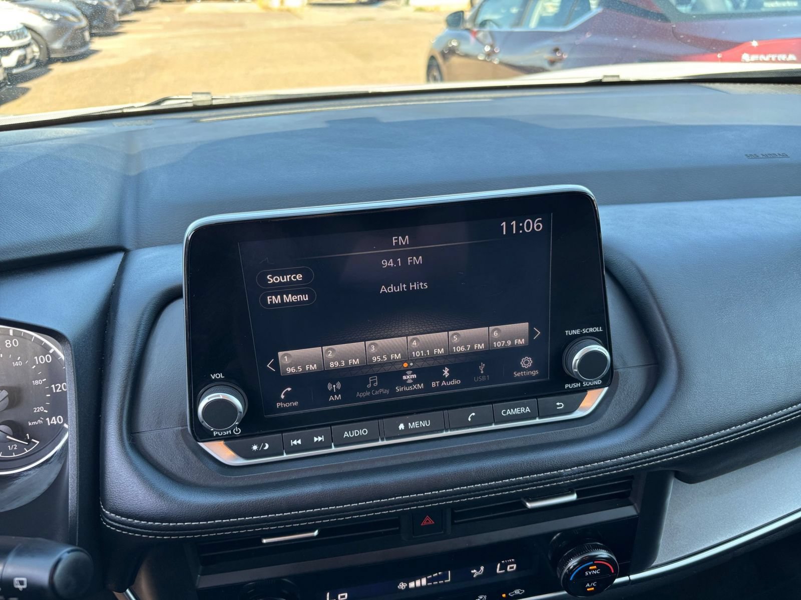 Used 2026 Nissan Rogue SV FWD image 19