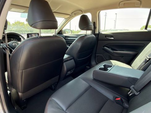 Used 2024 Nissan Altima 2.5 SR image 20