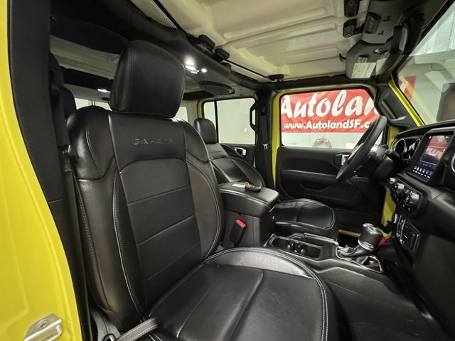 Used 2023 Jeep Wrangler Unlimited Sahara AWD/4WD image 18
